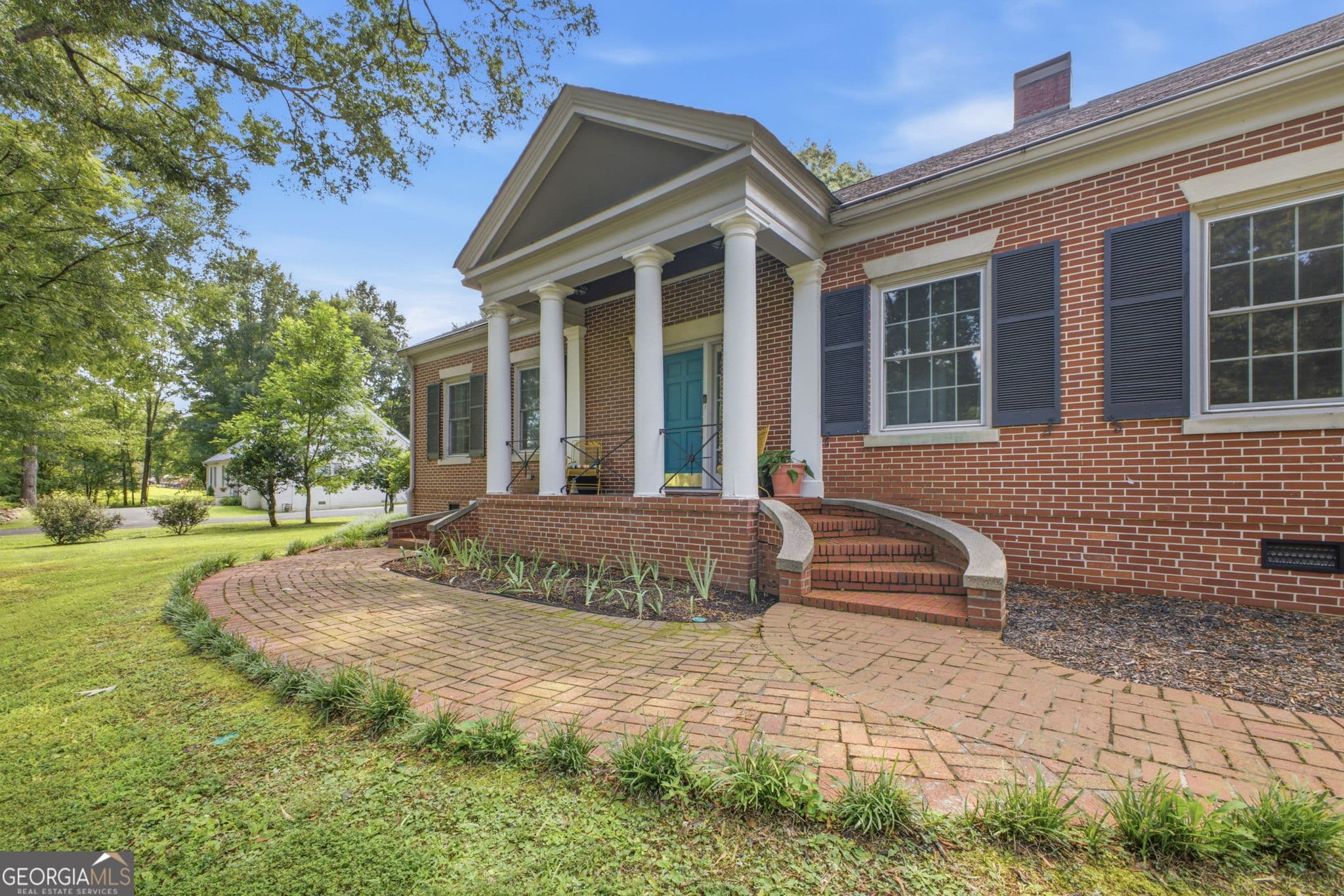 4 bedroom, 3.5 bathroom, 3,532 sq ft single family residence for sale at 385 Tavern Lane, Trion, GA 30753 — photo 4