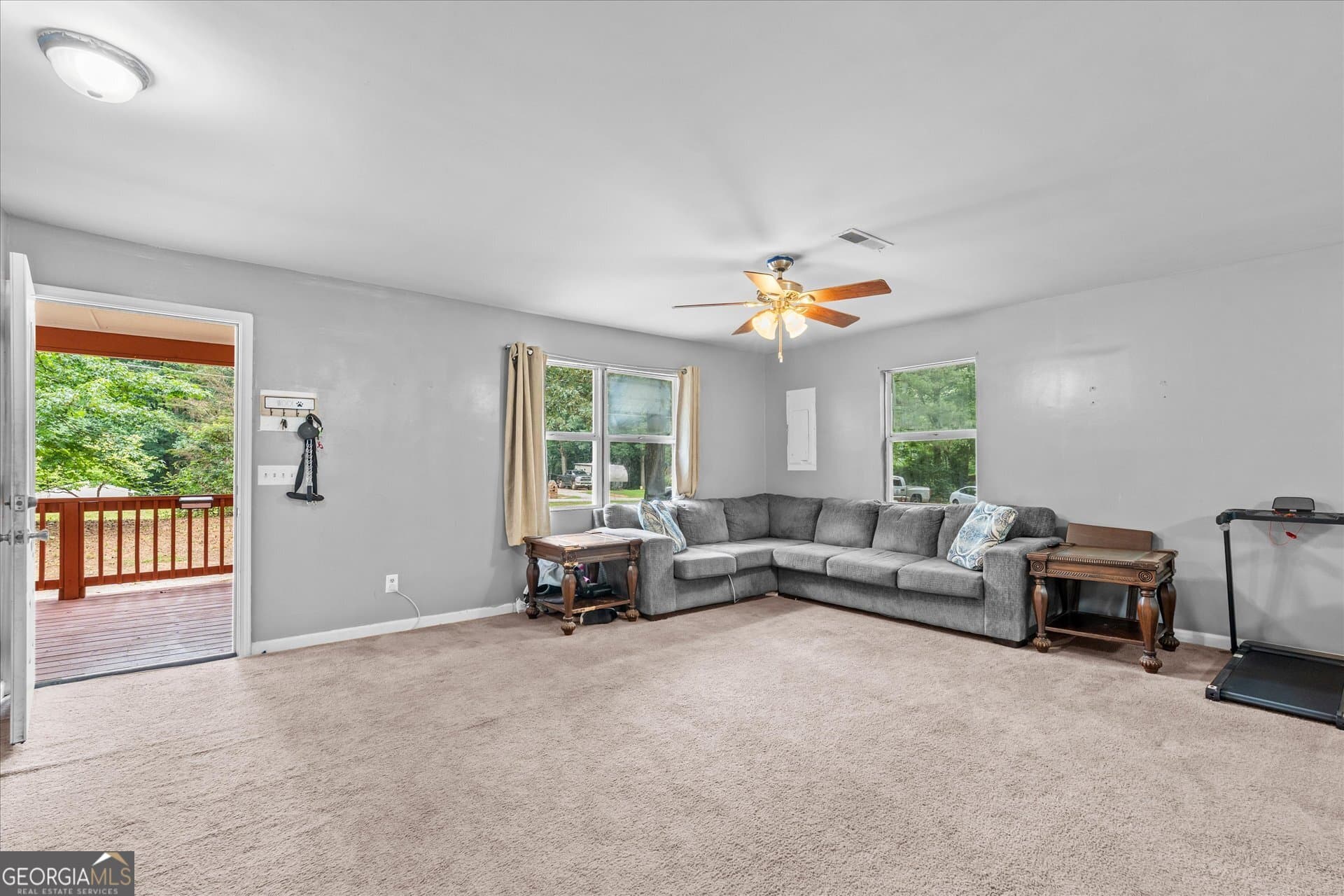 3 bedroom, 2 bathroom, 1,500 sq ft single family residence for sale at 5552 Smithfield Road, Bowdon, GA 30108 — photo 9