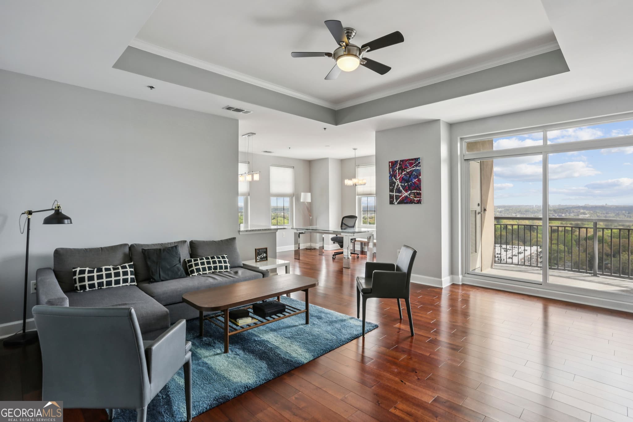 2 bedroom, 2 bathroom, 1,491 sq ft condominium for sale at 325 E Paces Ferry Road APT 1805, Atlanta, GA 30305 — photo 1 of 34