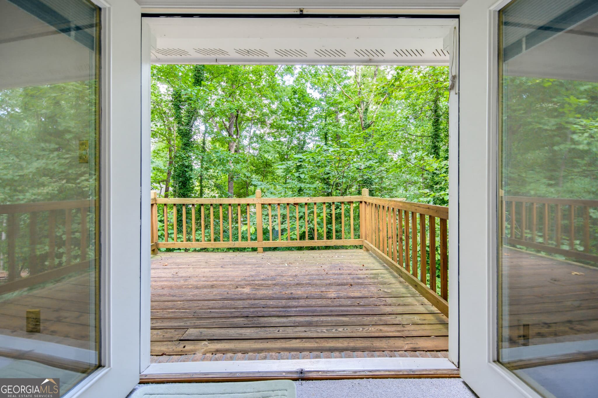 3 bedroom, 3 bathroom single family residence for sale at 3655 Southlake Circle, Cumming, GA 30041 — photo 10