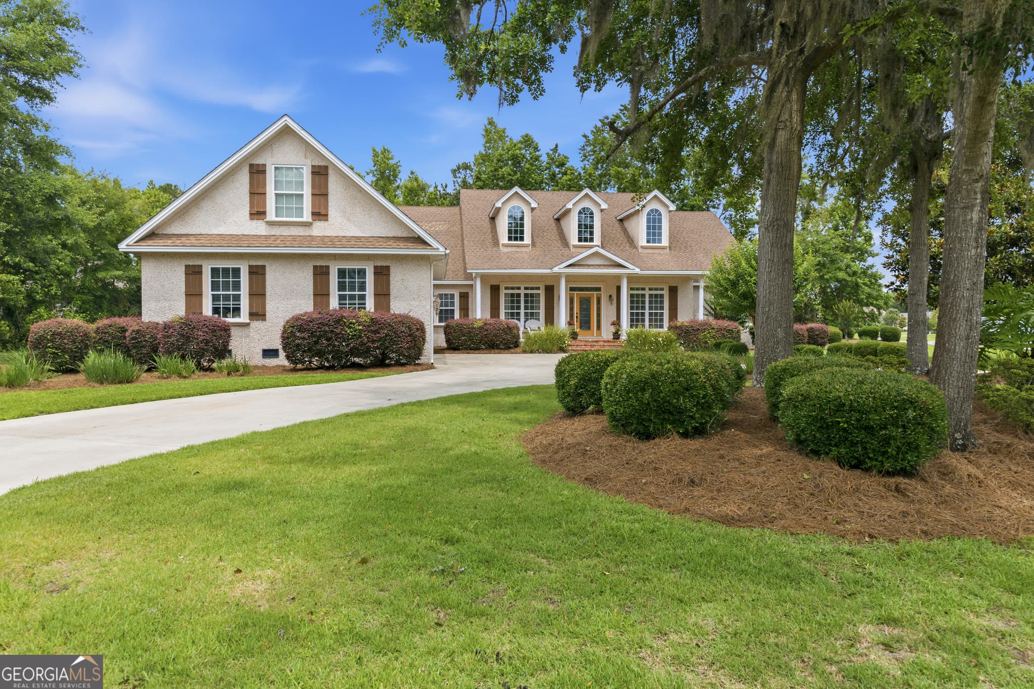 4 bedroom, 4.5 bathroom, 4,631 sq ft single family residence for sale at 106 Majestic Drive, Brunswick, GA 31523 — photo 1 of 54