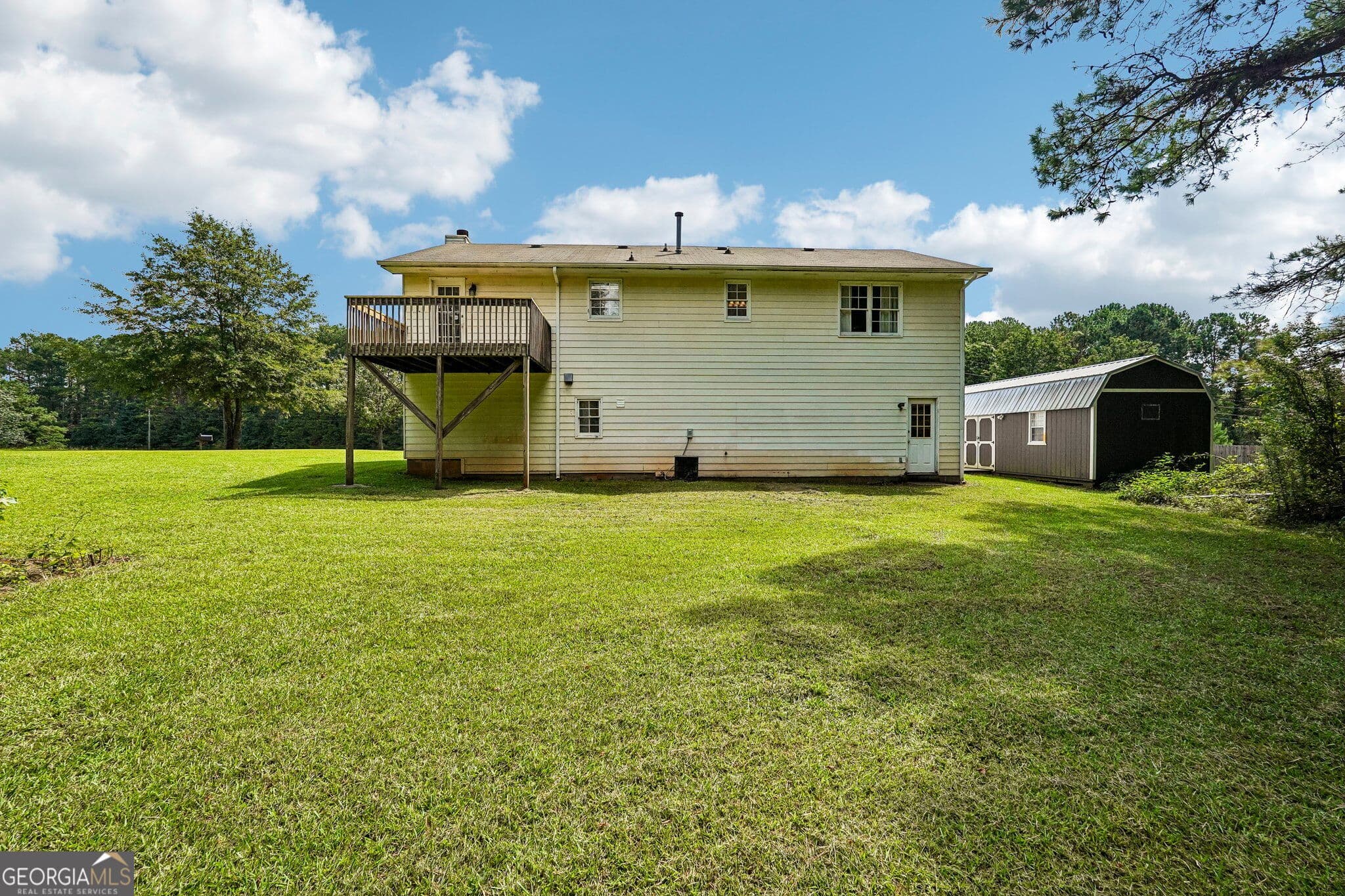 3 bedroom, 3 bathroom, 2,530 sq ft single family residence for sale at 52 Aspen Lake Trace, Newnan, GA 30263 — photo 4