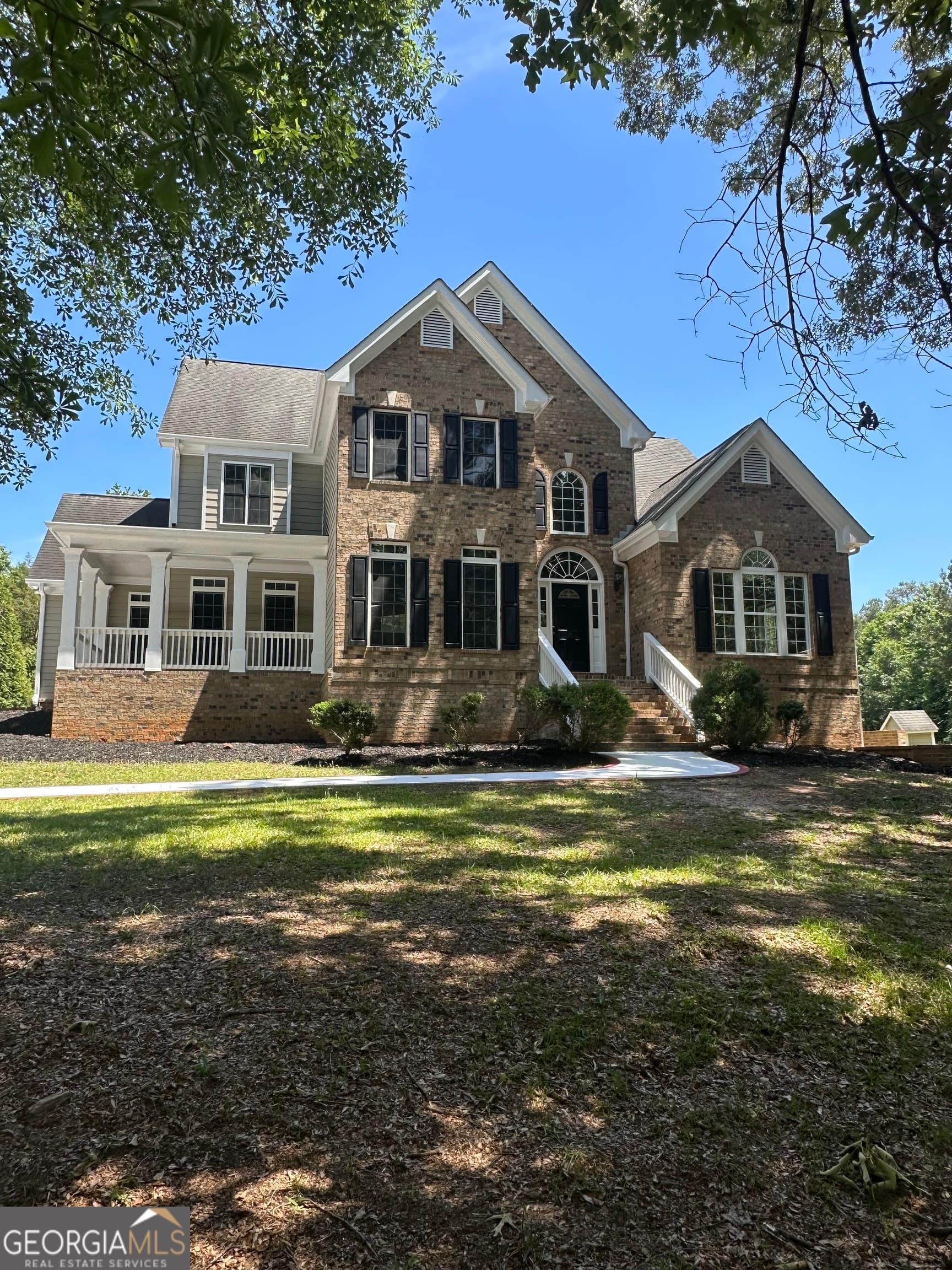 6 bedroom, 6.5 bathroom, 4,000 sq ft single family residence for sale at 65 Spratlin Way, Hull, GA 30646 — photo 1 of 35
