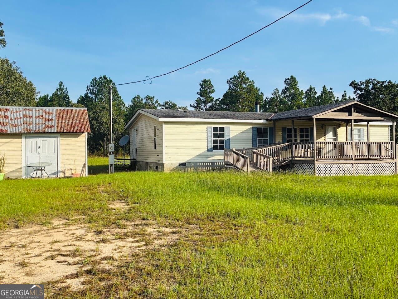 3 bedroom, 2 bathroom, 1,456 sq ft manufactured home,single family residence for sale at 251 Moores Chapel Road, Mauk, GA 31058