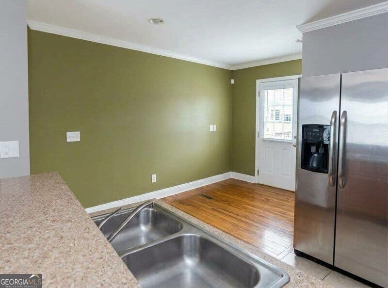3 bedroom, 2.5 bathroom, 1,280 sq ft townhouse for sale at 4940 WEST Street, Forest Park, GA 30297 — photo 6