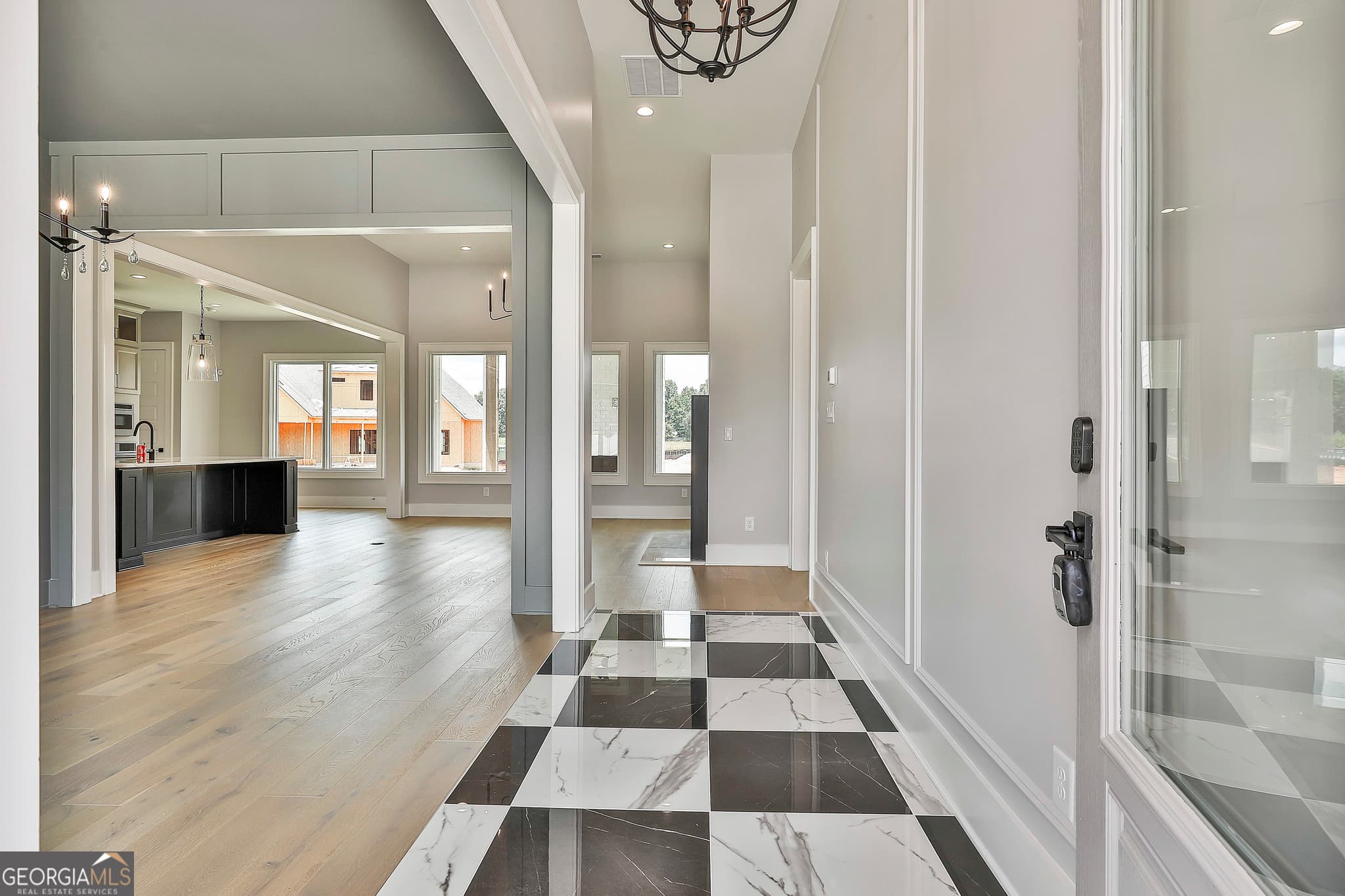 5 bedroom, 4.5 bathroom, 2,796 sq ft single family residence for sale at 319 Ruffian Circle 71, Peachtree City, GA 30269 — photo 6