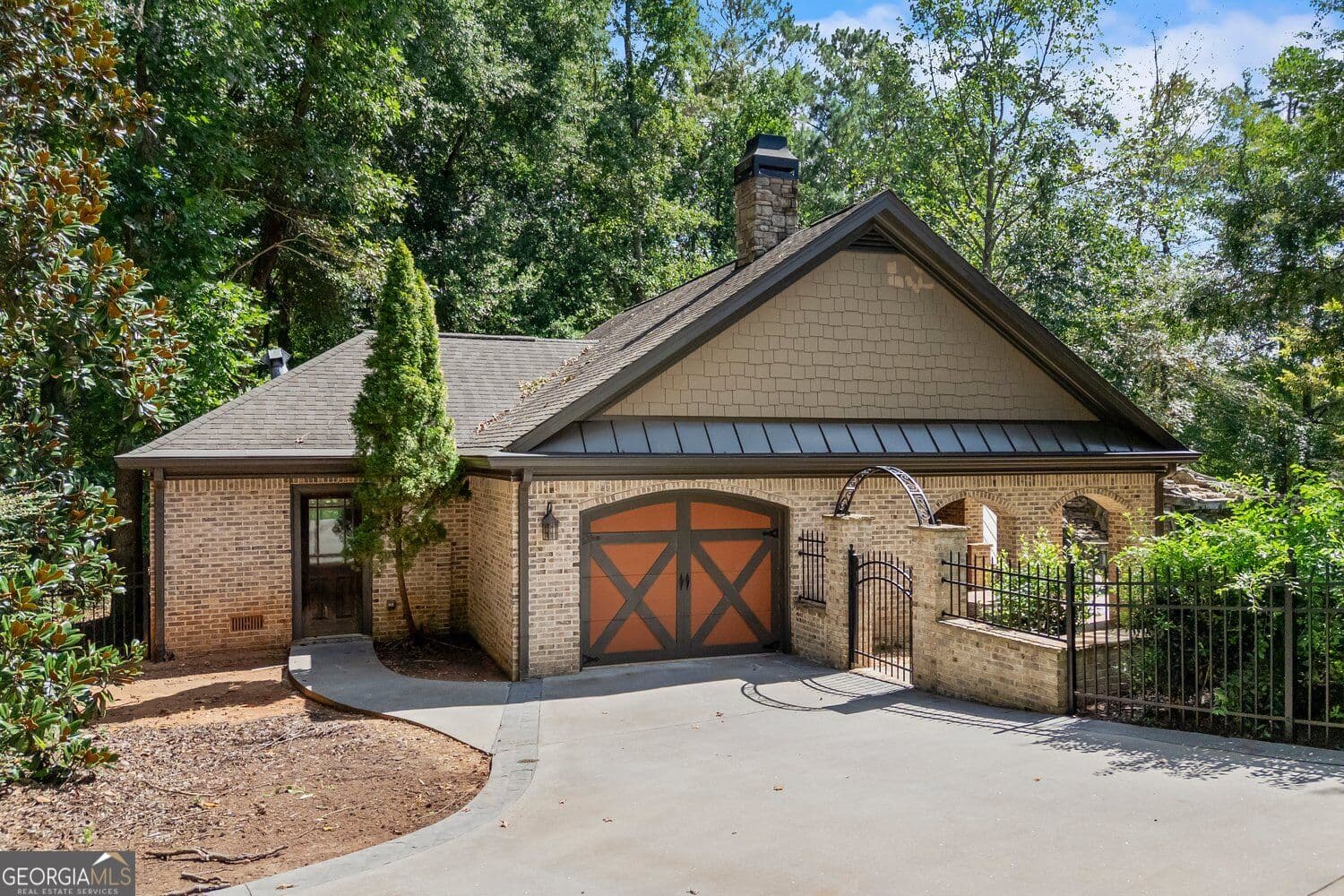 4 bedroom, 6 bathroom, 7,448 sq ft single family residence for sale at 536 St Ives Walk, Monroe, GA 30655 — photo 5