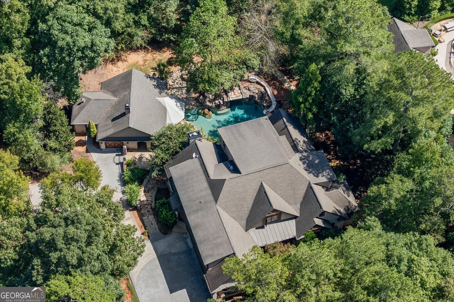 4 bedroom, 6 bathroom, 7,448 sq ft single family residence for sale at 536 St Ives Walk, Monroe, GA 30655 — photo 9