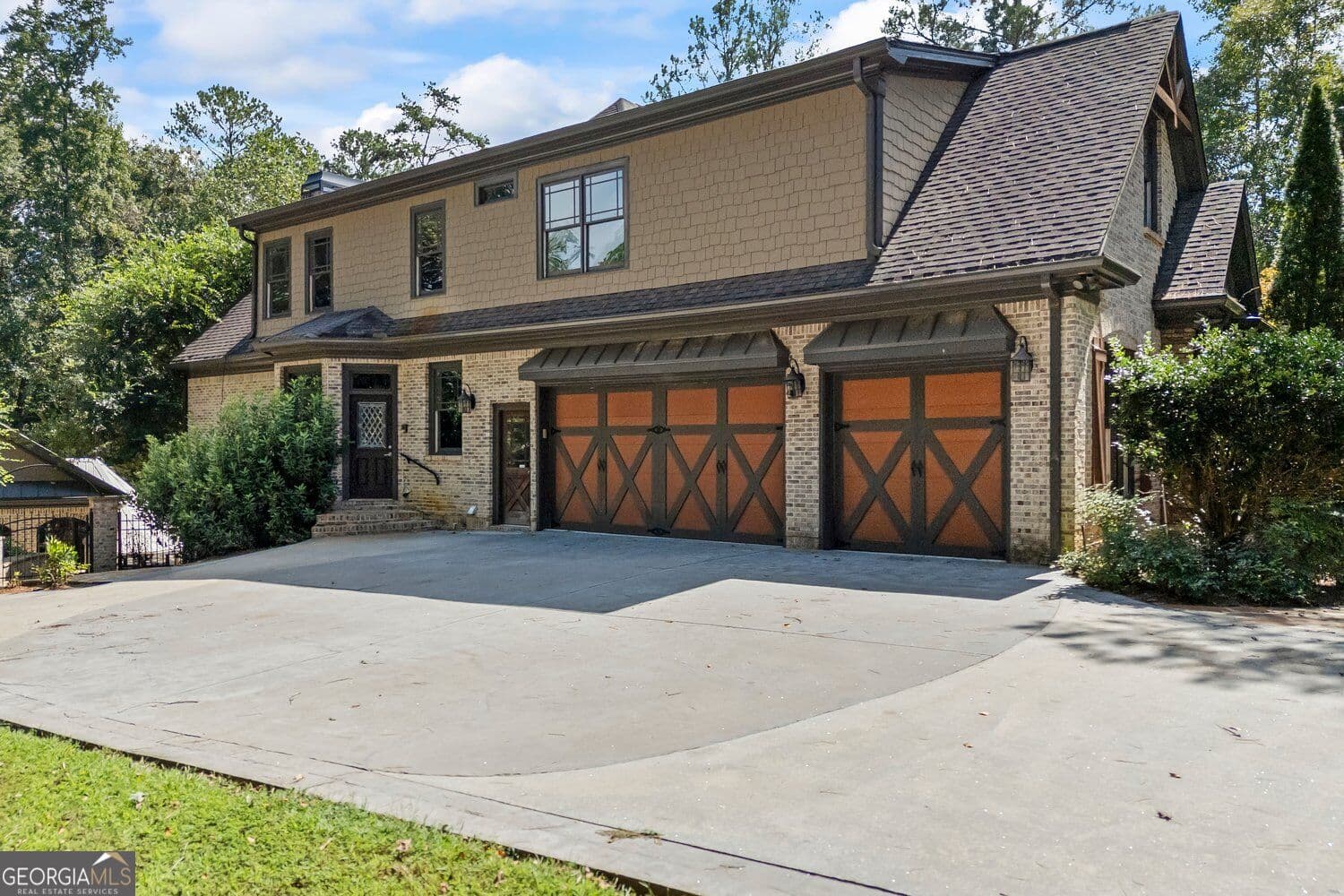 4 bedroom, 6 bathroom, 7,448 sq ft single family residence for sale at 536 St Ives Walk, Monroe, GA 30655 — photo 4
