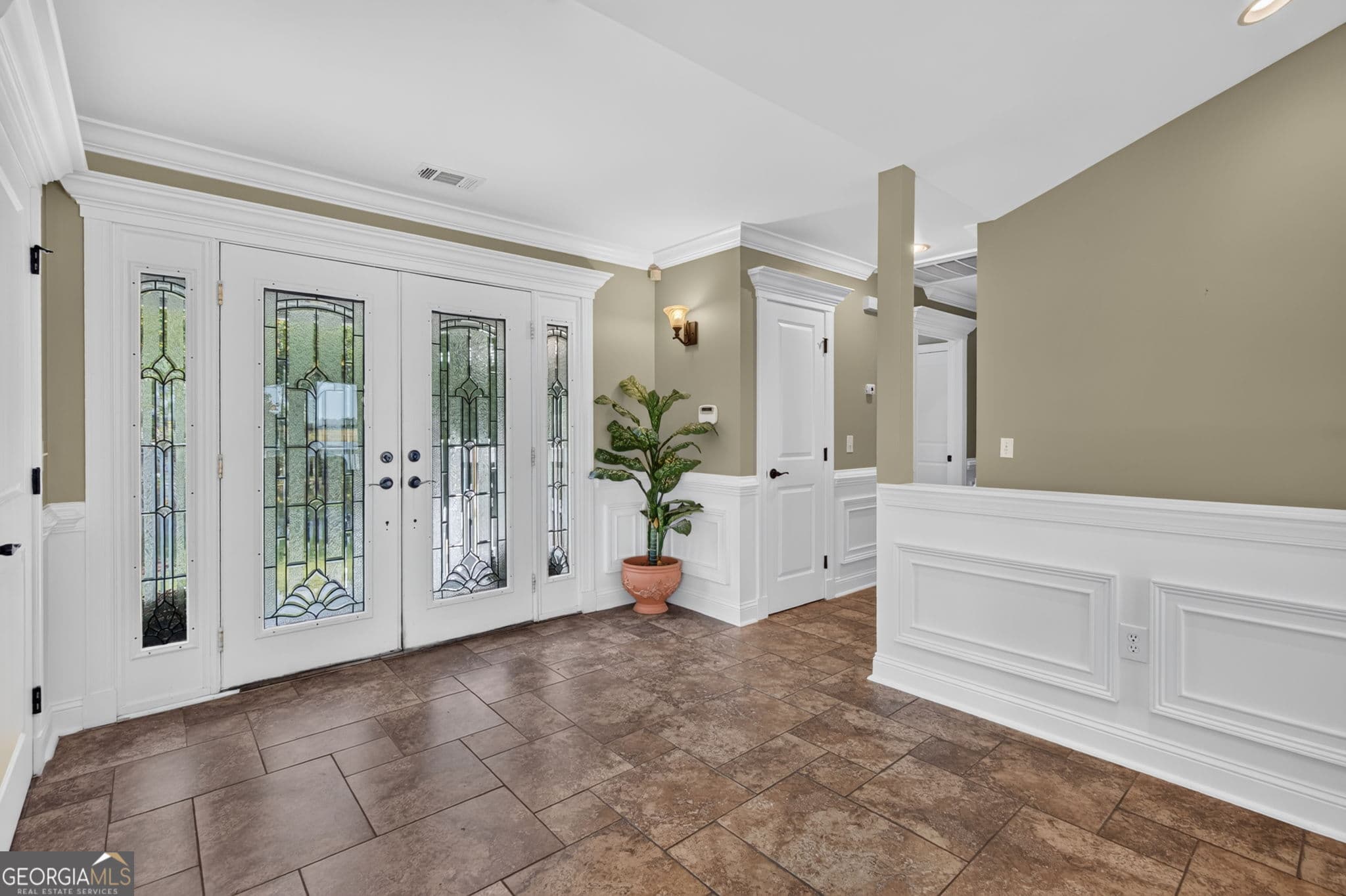 5 bedroom, 3 bathroom, 3,110 sq ft single family residence for sale at 1147 Mill Hill Road, Richmond Hill, GA 31324 — photo 5