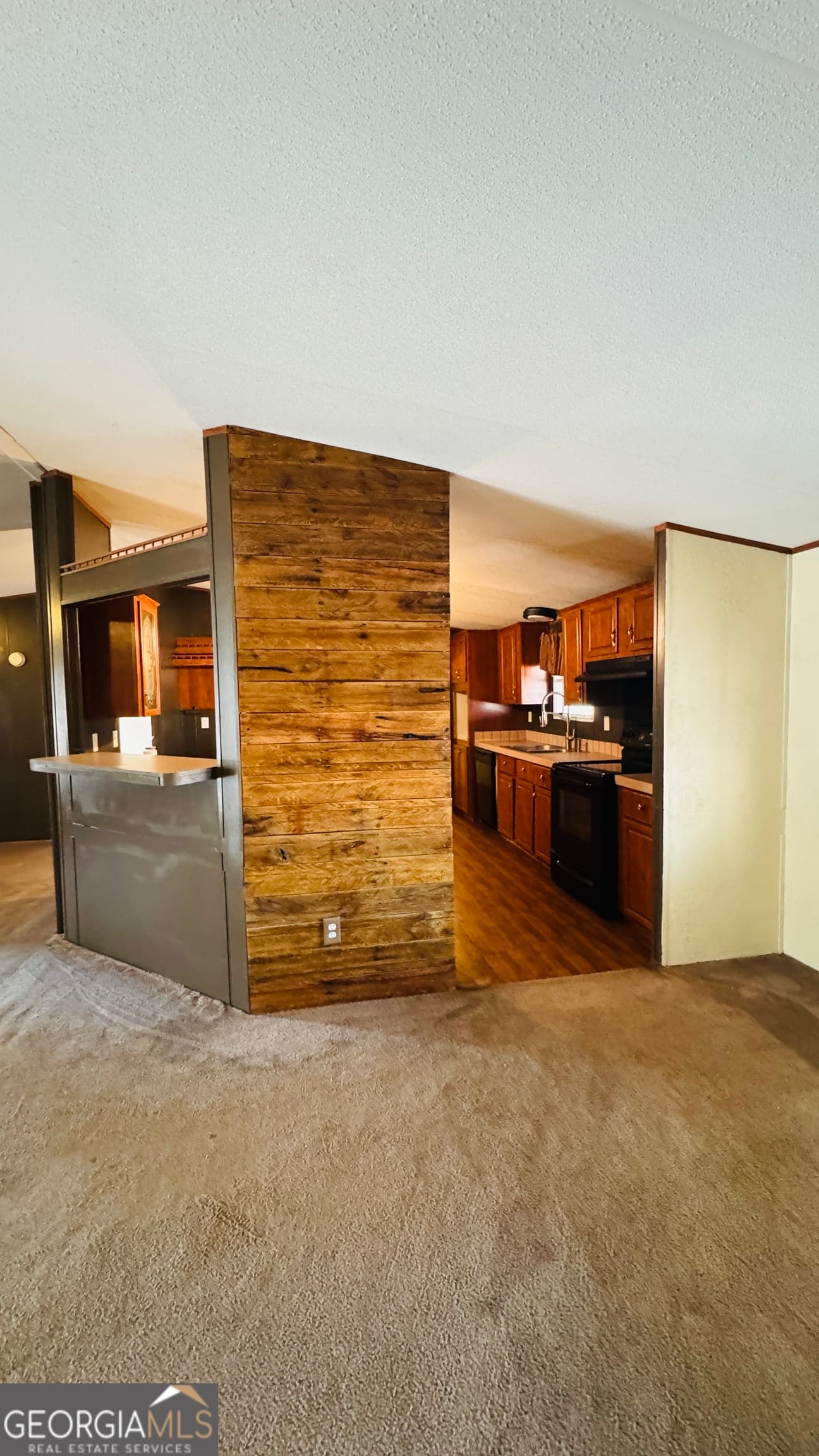3 bedroom, 2 bathroom, 2,592 sq ft manufactured home,single family residence for sale at 495 Mitchell Drive, Reidsville, GA 30453 — photo 6