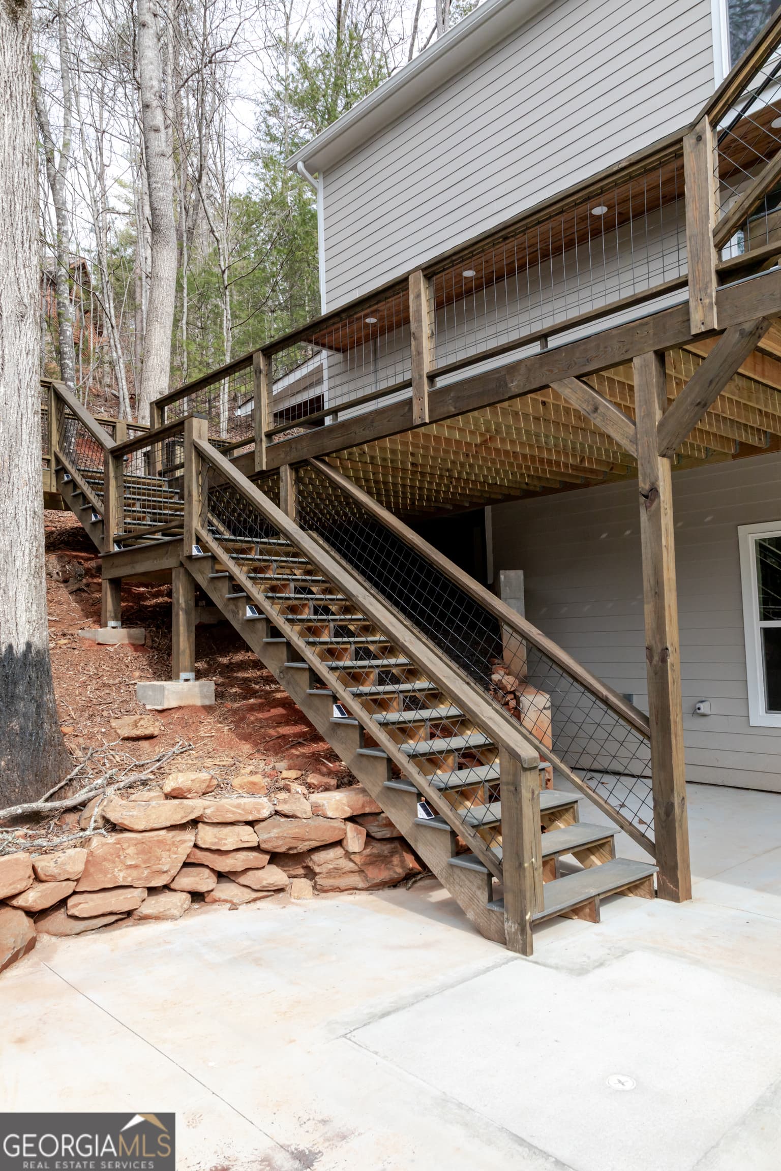 5 bedroom, 5.5 bathroom, 3,259 sq ft single family residence for sale at 361 Sportarten Strasse, Helen, GA 30545 — photo 7