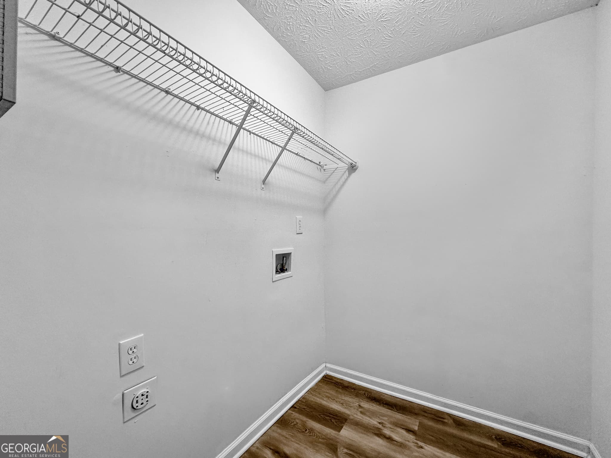 4 bedroom, 3 bathroom, 3,550 sq ft single family residence for rent at 130 Hibiscus Trail, Fayetteville, GA 30215 for $2,365 a month — photo 6