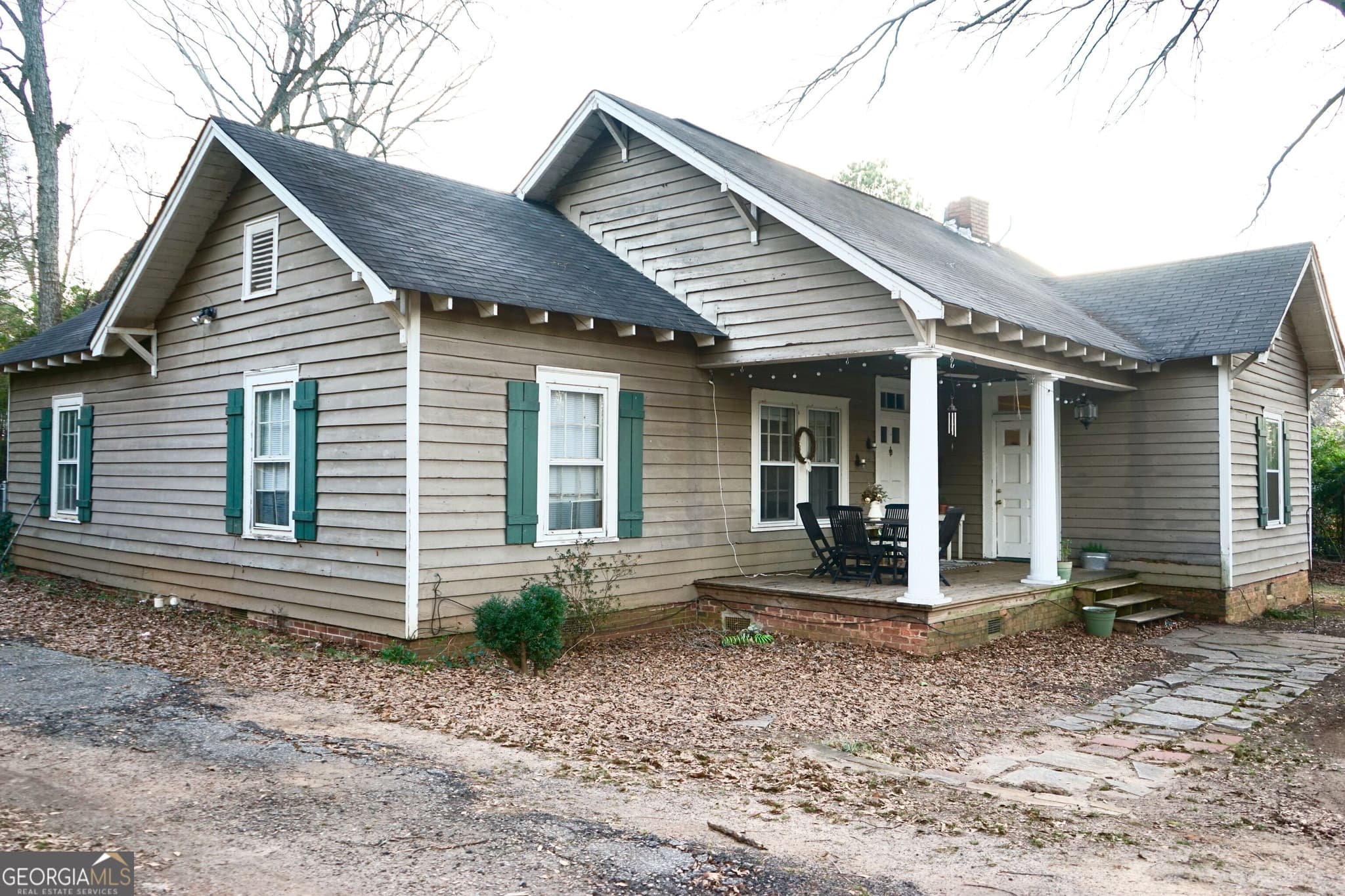 4 bedroom, 2 bathroom, 1,985 sq ft single family residence for rent at 955 Oglethorpe Avenue, Athens, GA 30606 for $2,500 a month — photo 1 of 12