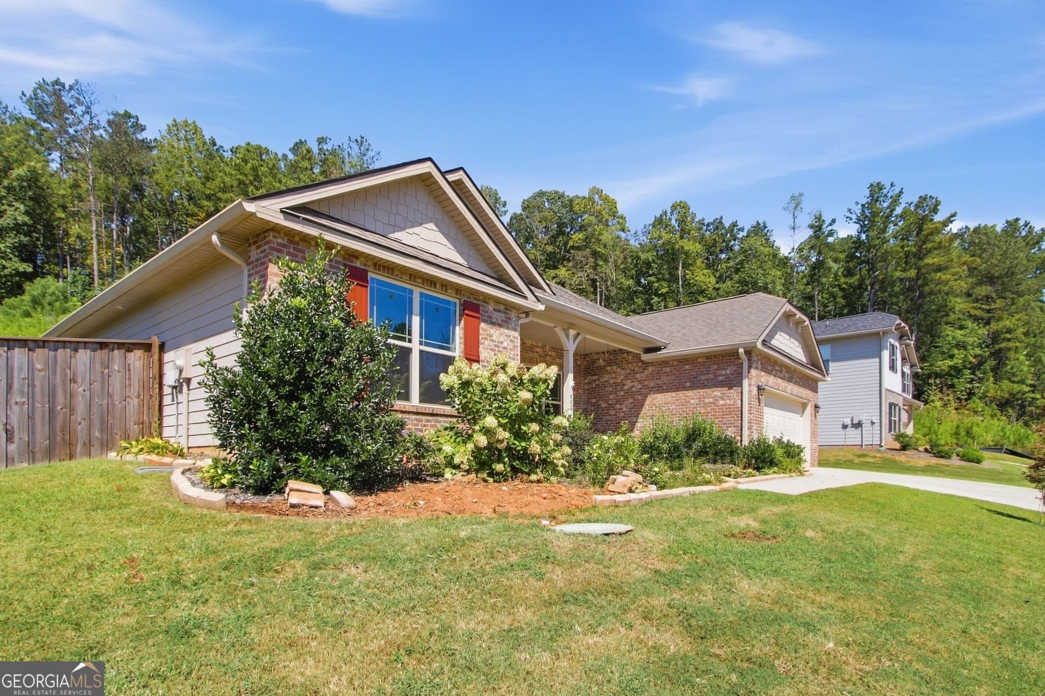 3 bedroom, 3 bathroom, 2,568 sq ft single family residence for sale at 403 Bramlett Ridge Drive, Dallas, GA 30157 — photo 7