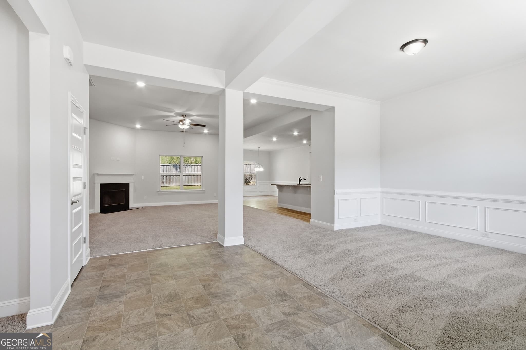 3 bedroom, 3 bathroom, 2,568 sq ft single family residence for sale at 403 Bramlett Ridge Drive, Dallas, GA 30157 — photo 3