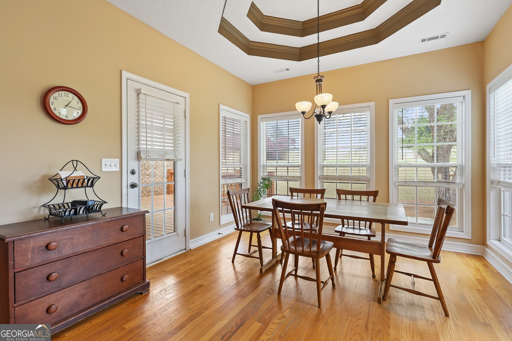 4 bedroom, 3 bathroom, 2,795 sq ft single family residence for sale at 4301 Gladys Court, Mcdonough, GA 30252 — photo 10