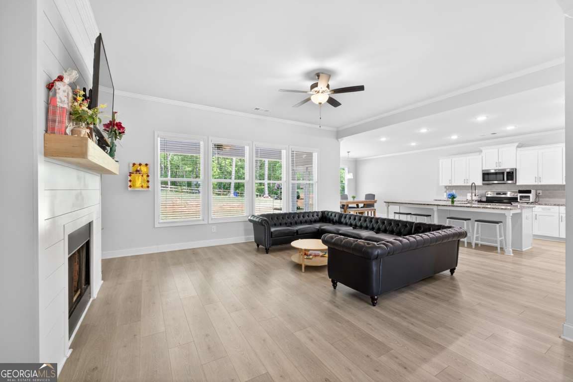 3 bedroom, 2 bathroom, 2,123 sq ft single family residence for sale at 593 Dunagan Court, Winder, GA 30680 — photo 9