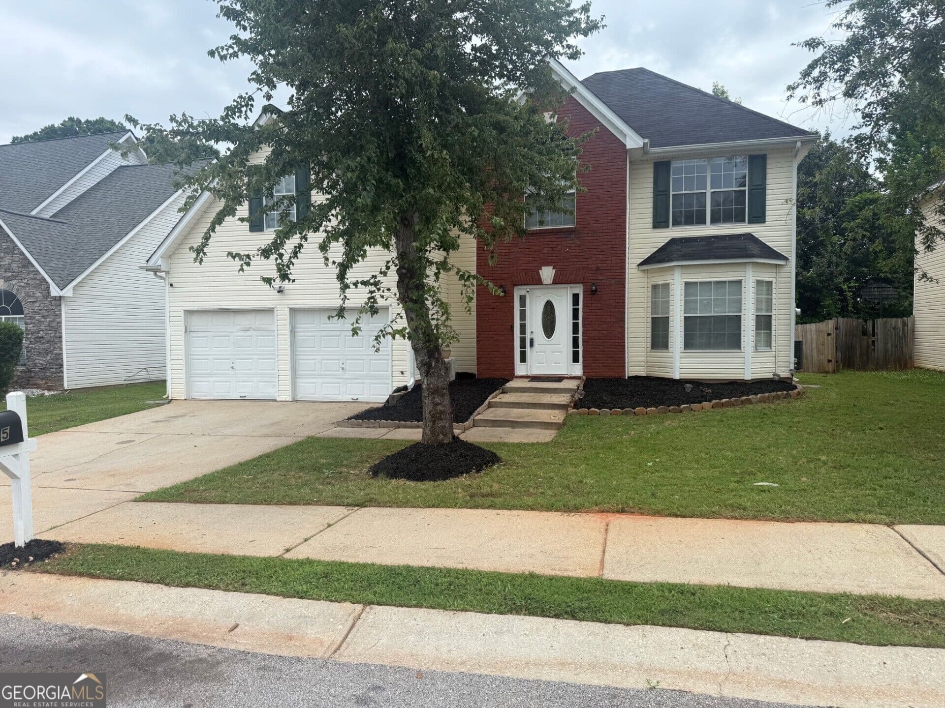 4 bedroom, 2.5 bathroom, 2,632 sq ft single family residence for sale at 235 Vaness Drive, Mcdonough, GA 30253 — photo 1 of 14