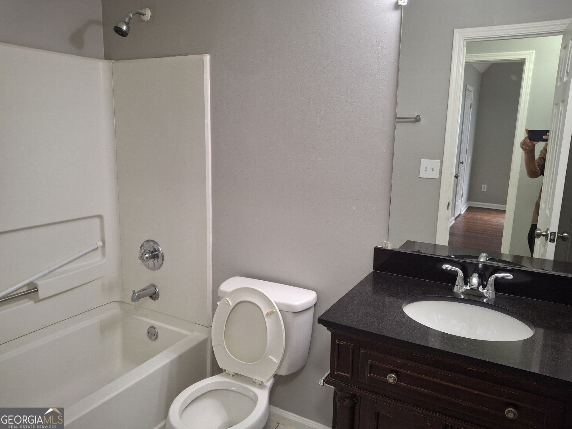 4 bedroom, 2.5 bathroom, 2,632 sq ft single family residence for sale at 235 Vaness Drive, Mcdonough, GA 30253 — photo 9