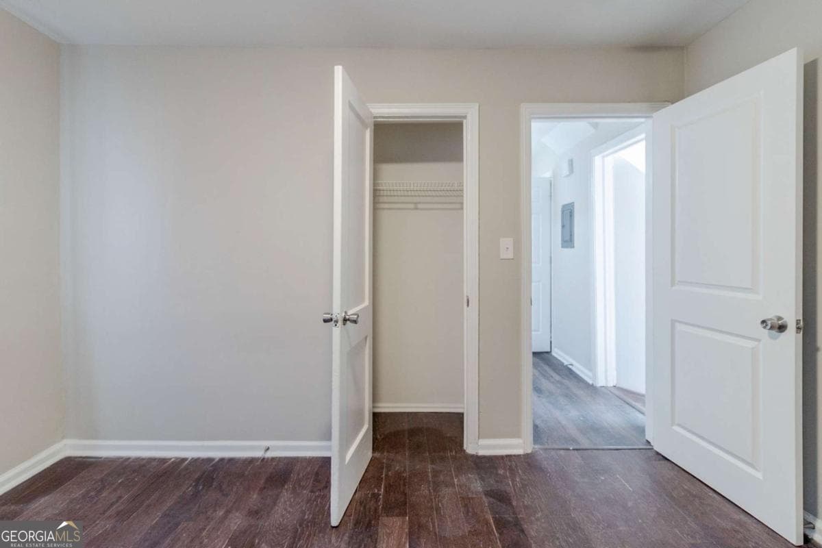 4 bedroom, 1 bathroom, 957 sq ft single family residence for sale at 2446 Lynn Iris Drive, Decatur, GA 30032 — photo 10