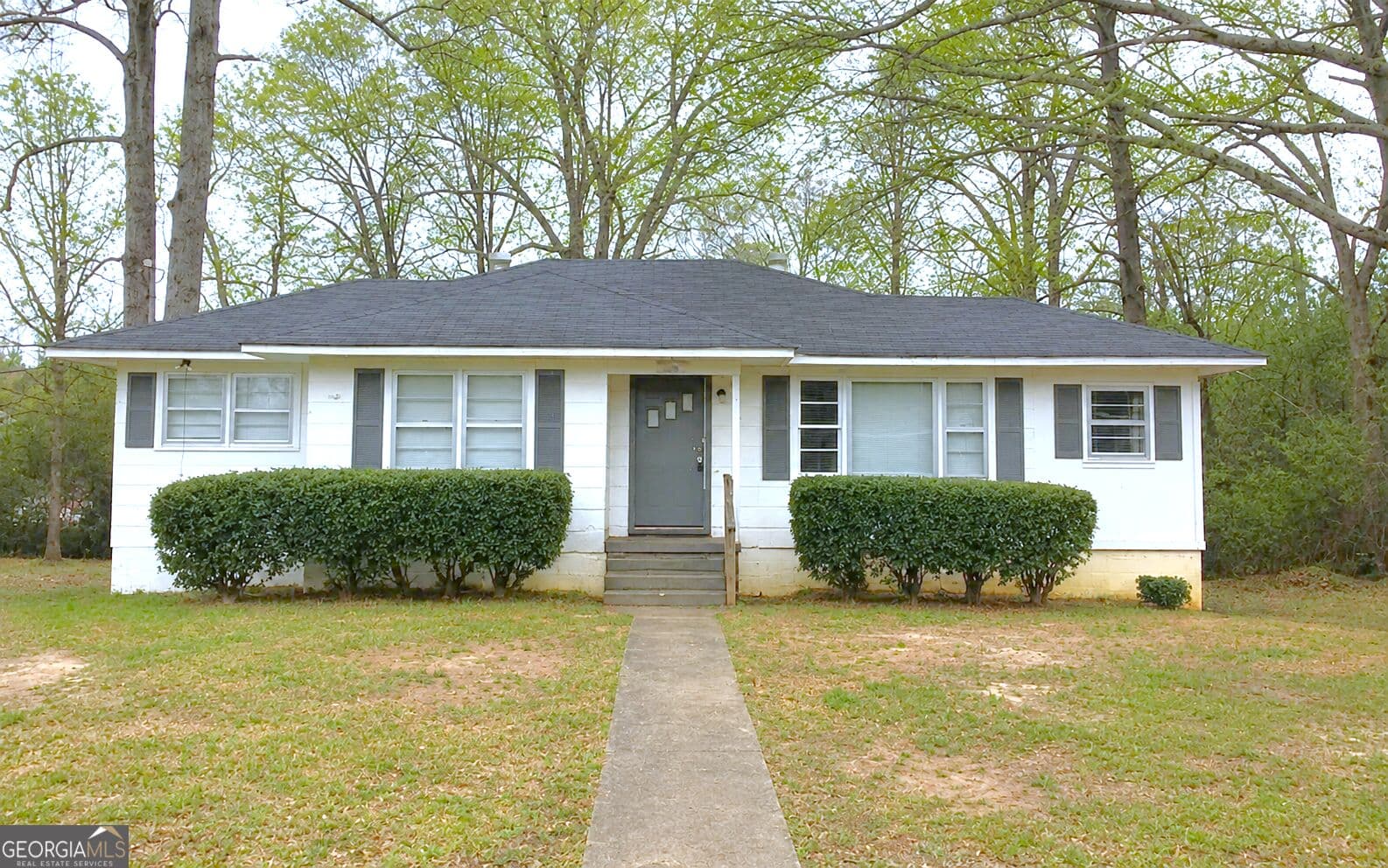 3 bedroom, 2 bathroom, 1,549 sq ft single family residence for rent at 209 Pennsylvania Avenue, Carrollton, GA 30117 for $1,525 a month — photo 1 of 1