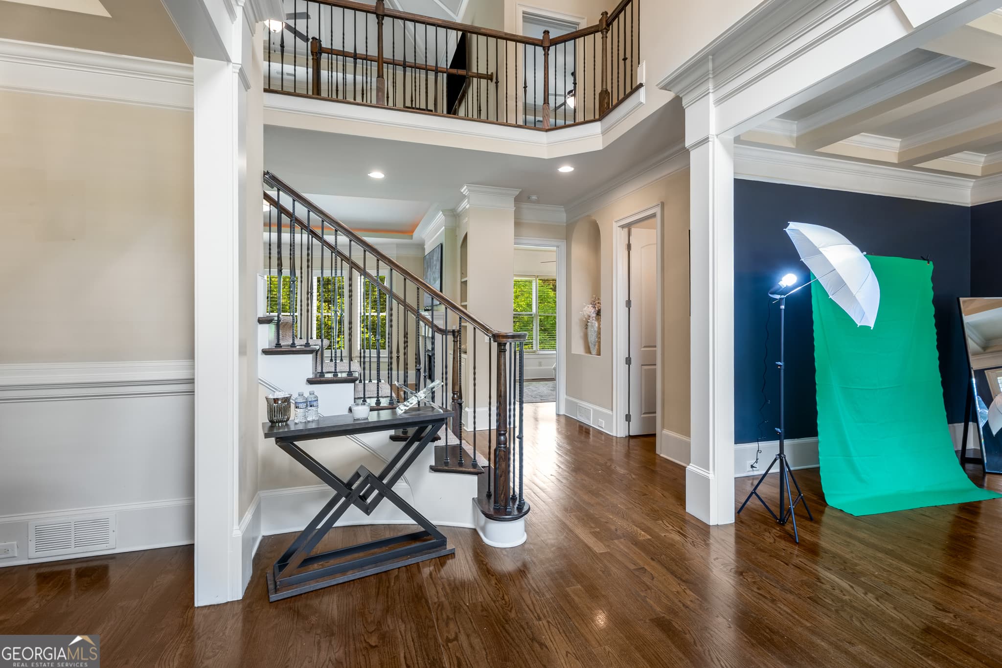 6 bedroom, 6.5 bathroom, 6,585 sq ft single family residence for rent at 6552 Long Acres Drive, Sandy Springs, GA 30328 for $10,950 a month — photo 6