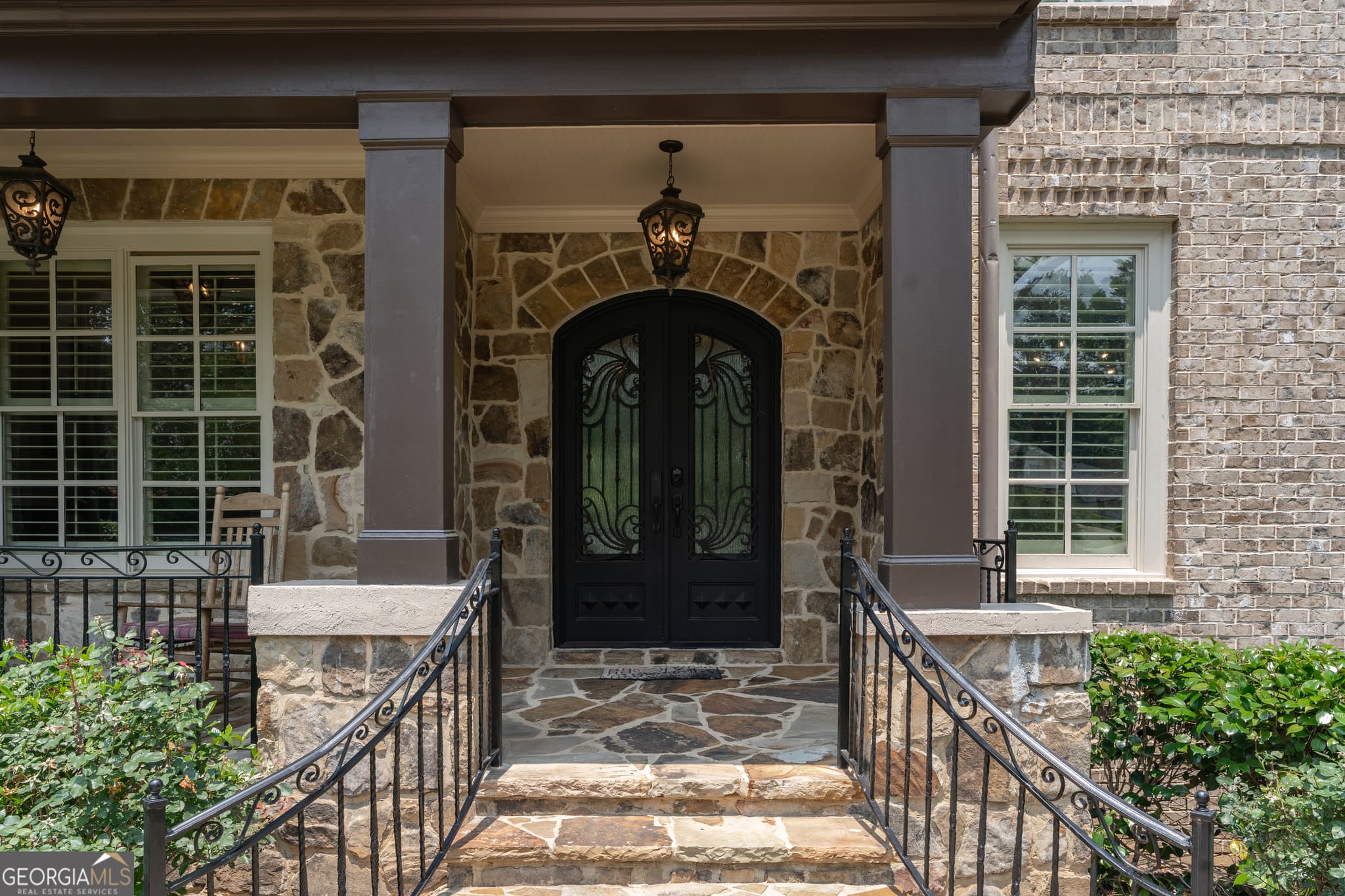 6 bedroom, 6.5 bathroom, 6,585 sq ft single family residence for rent at 6552 Long Acres Drive, Sandy Springs, GA 30328 for $10,950 a month — photo 4