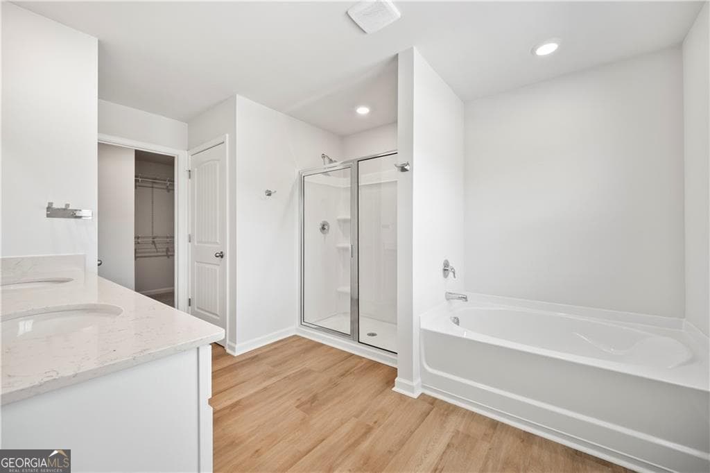 3 bedroom, 2.5 bathroom, 1,904 sq ft townhouse for sale at 6710 Corryton Street, Flowery Branch, GA 30542 — photo 9