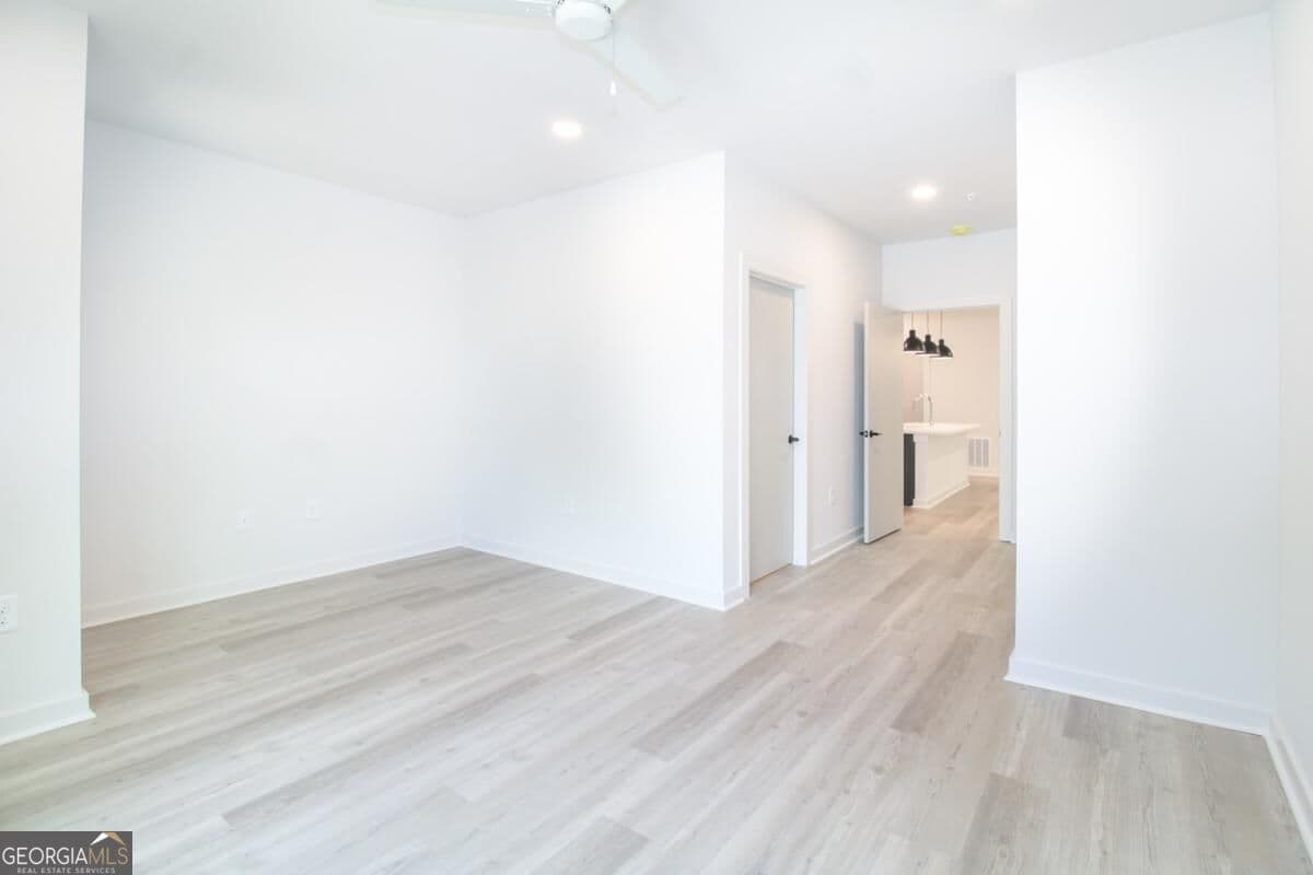 2 bedroom, 2.5 bathroom, 1,250 sq ft condominium for rent at 240 Martha Drive 140, Athens, GA 30606 for $1,900 a month — photo 7