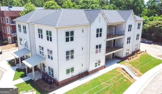 2 bedroom, 2.5 bathroom, 1,250 sq ft condominium for rent at 240 Martha Drive 140, Athens, GA 30606 for $1,900 a month — photo 1 of 13