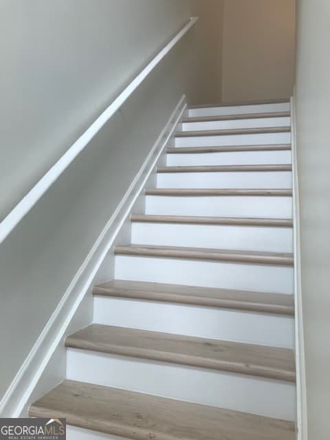 4 bedroom, 3 bathroom, 1,624 sq ft townhouse for sale at 128 Heritage Way, Jackson, GA 30233 — photo 3