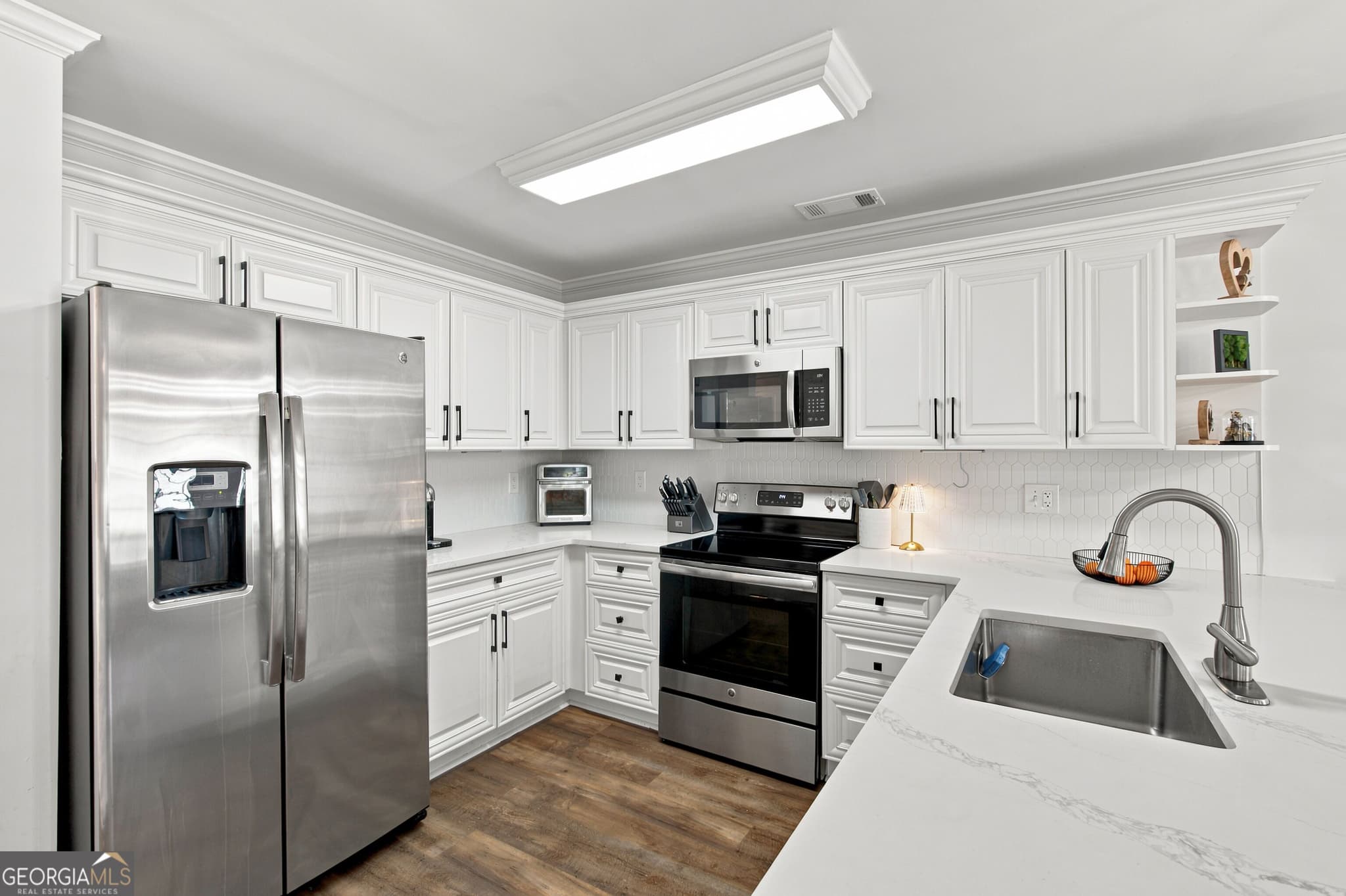 3 bedroom, 2 bathroom, 1,418 sq ft single family residence for sale at 728 Skyview Drive, Marietta, GA 30060 — photo 10