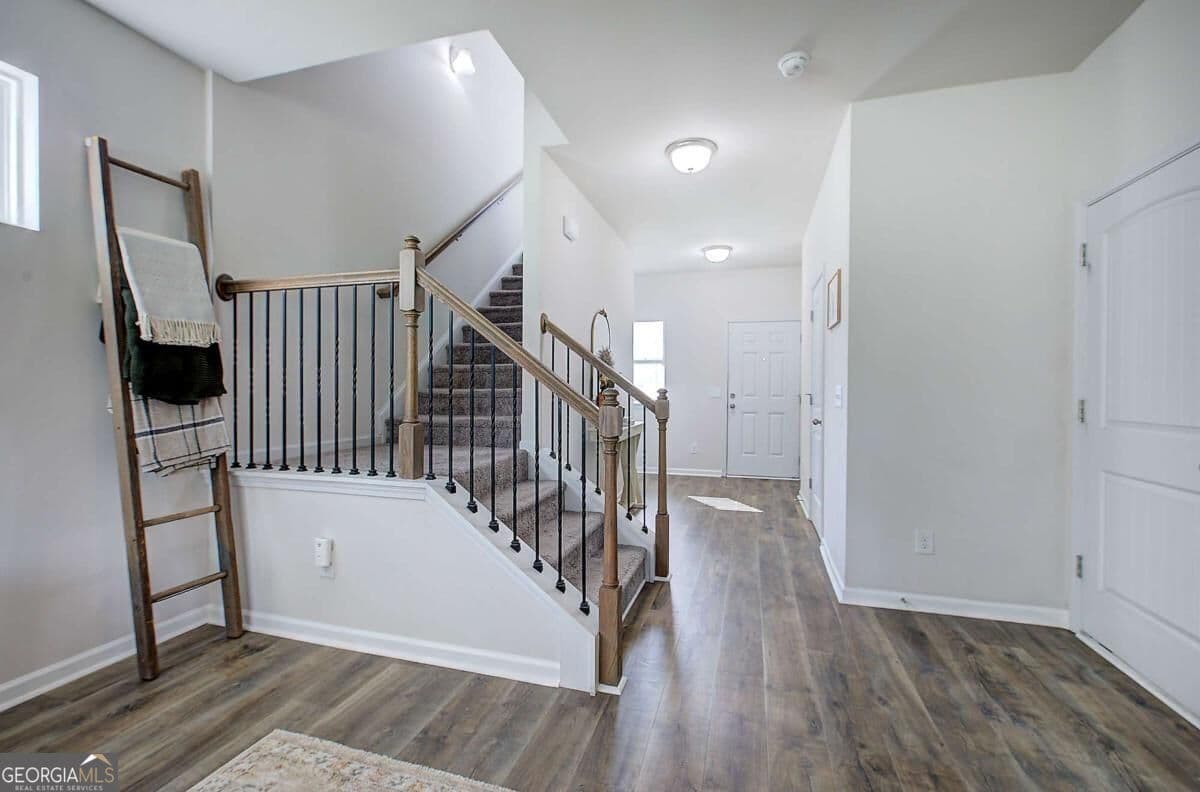 3 bedroom, 2.5 bathroom, 1,740 sq ft single family residence for sale at 16 Maycroft Court, Rome, GA 30161 — photo 9