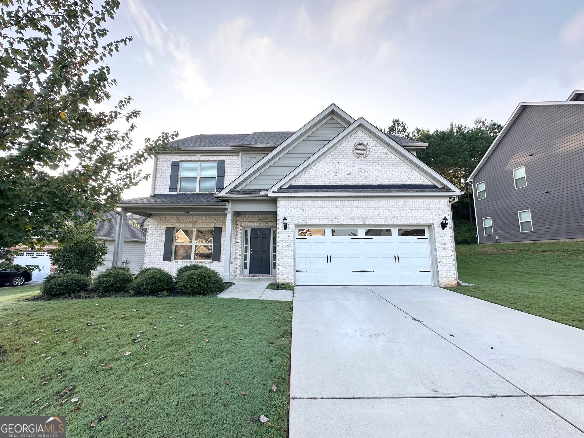 4 bedroom, 2.5 bathroom, 2,361 sq ft single family residence for sale at 124 Donegal Way, Dallas, GA 30132 — photo 2