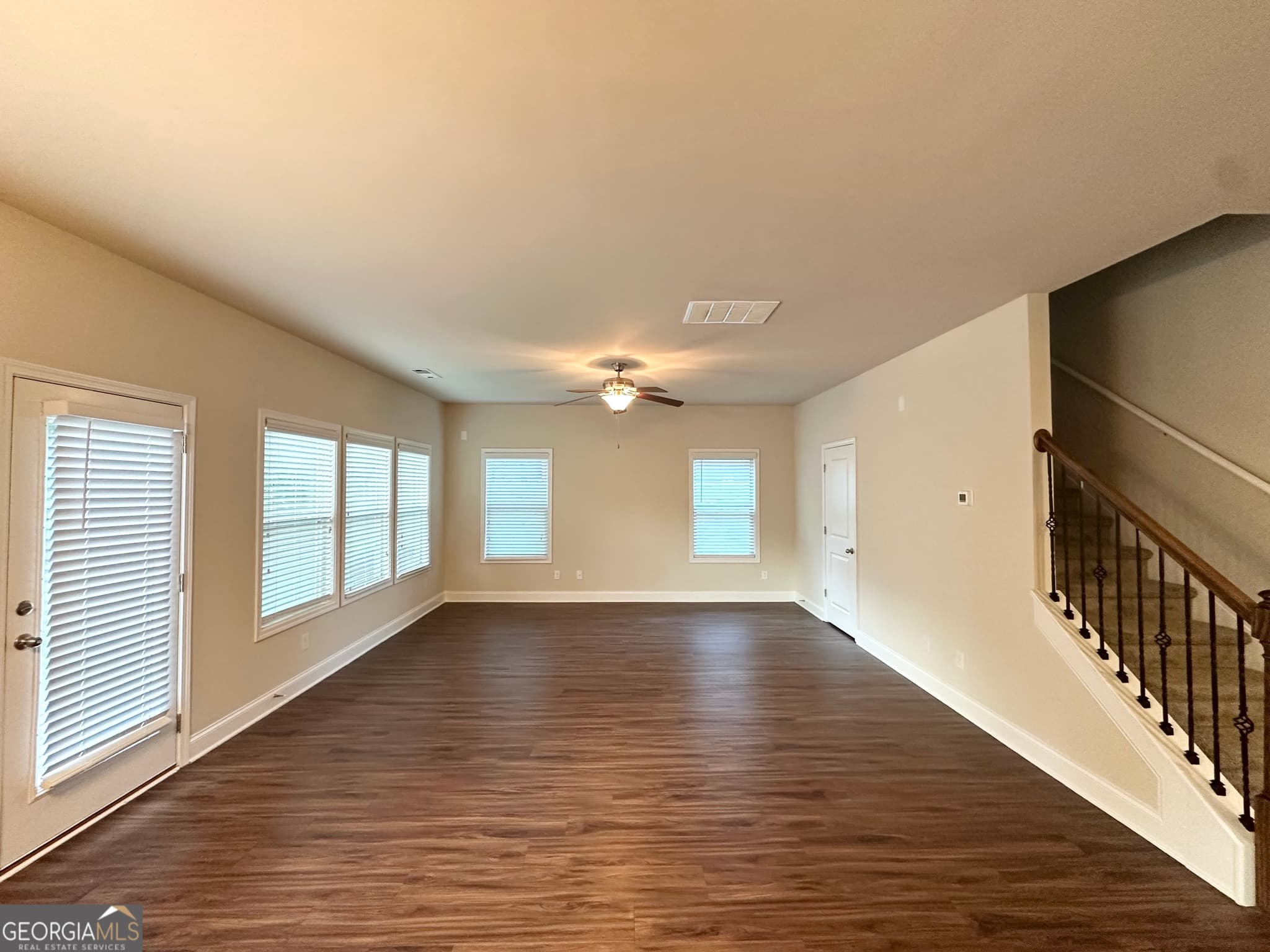 4 bedroom, 2.5 bathroom, 2,361 sq ft single family residence for sale at 124 Donegal Way, Dallas, GA 30132 — photo 5