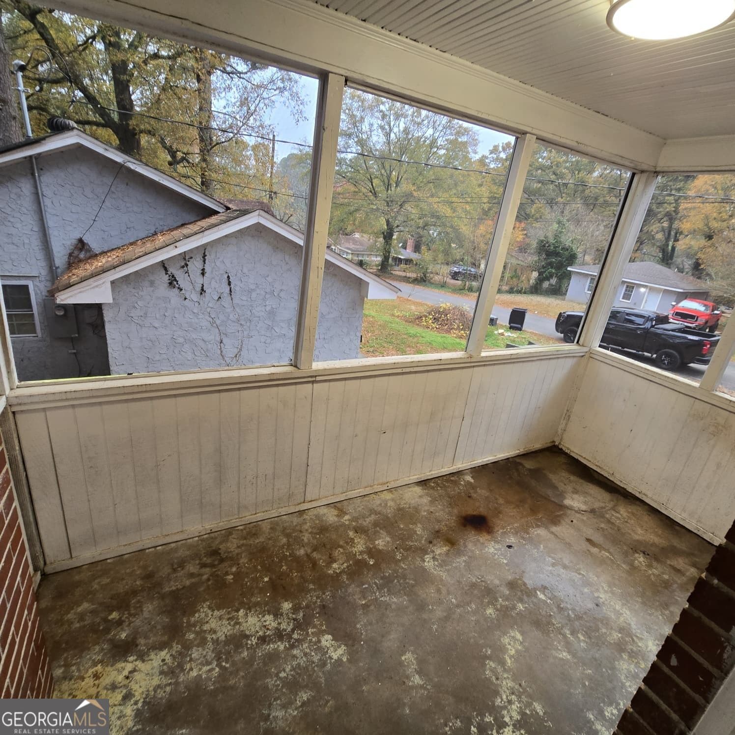 3 bedroom, 1.5 bathroom, 962 sq ft single family residence for sale at 1197 Lake Drive, Jonesboro, GA 30236 — photo 7