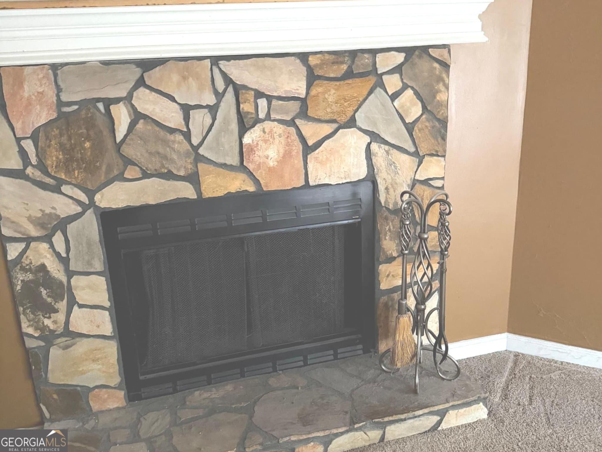 5 bedroom, 3 bathroom, 2,336 sq ft single family residence for sale at 845 Lodgeview Drive, Bethlehem, GA 30620 — photo 7