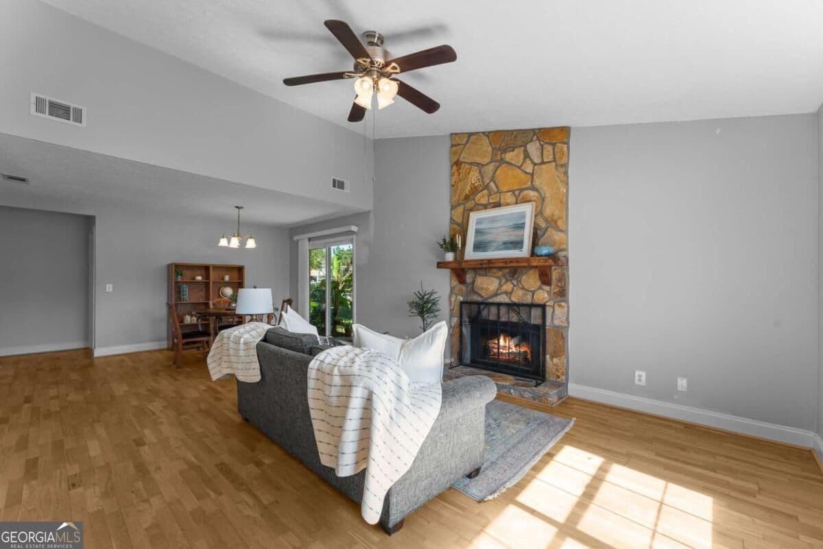 4 bedroom, 2 bathroom, 1,567 sq ft single family residence for sale at 103 Dogwood Circle, Rincon, GA 31326 — photo 4