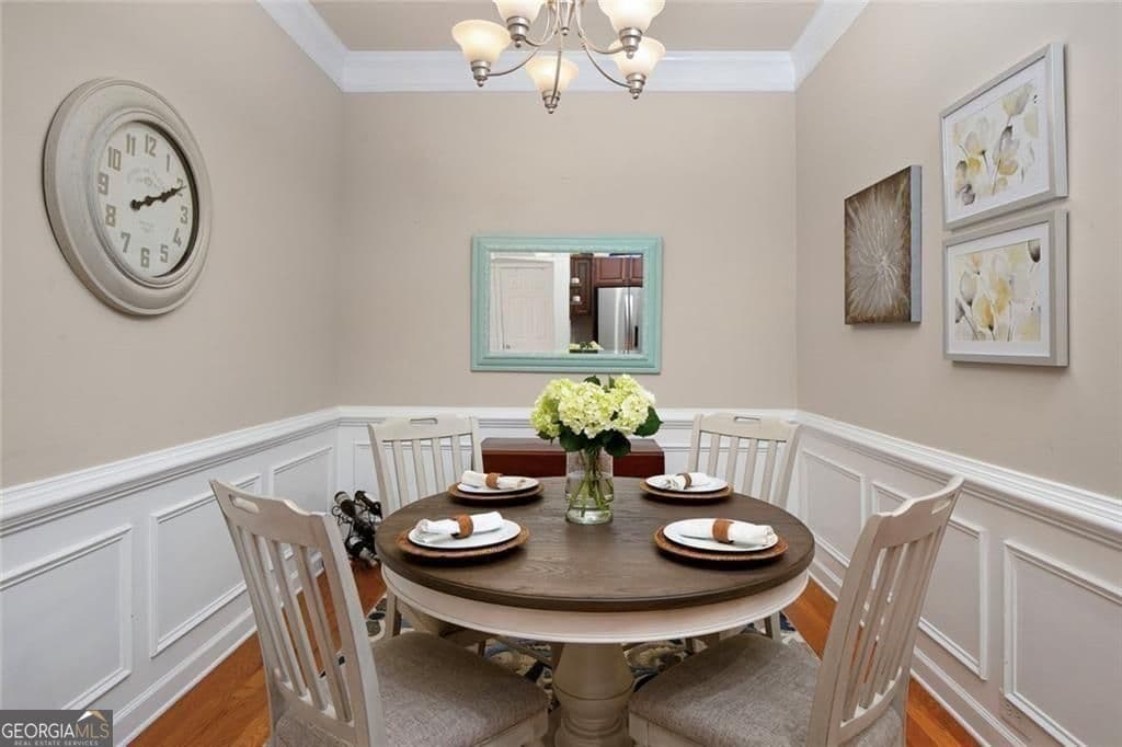 4 bedroom, 3.5 bathroom, 2,600 sq ft condominium for rent at 1404 Lexington Drive, Roswell, GA 30075 for $3,100 a month — photo 10