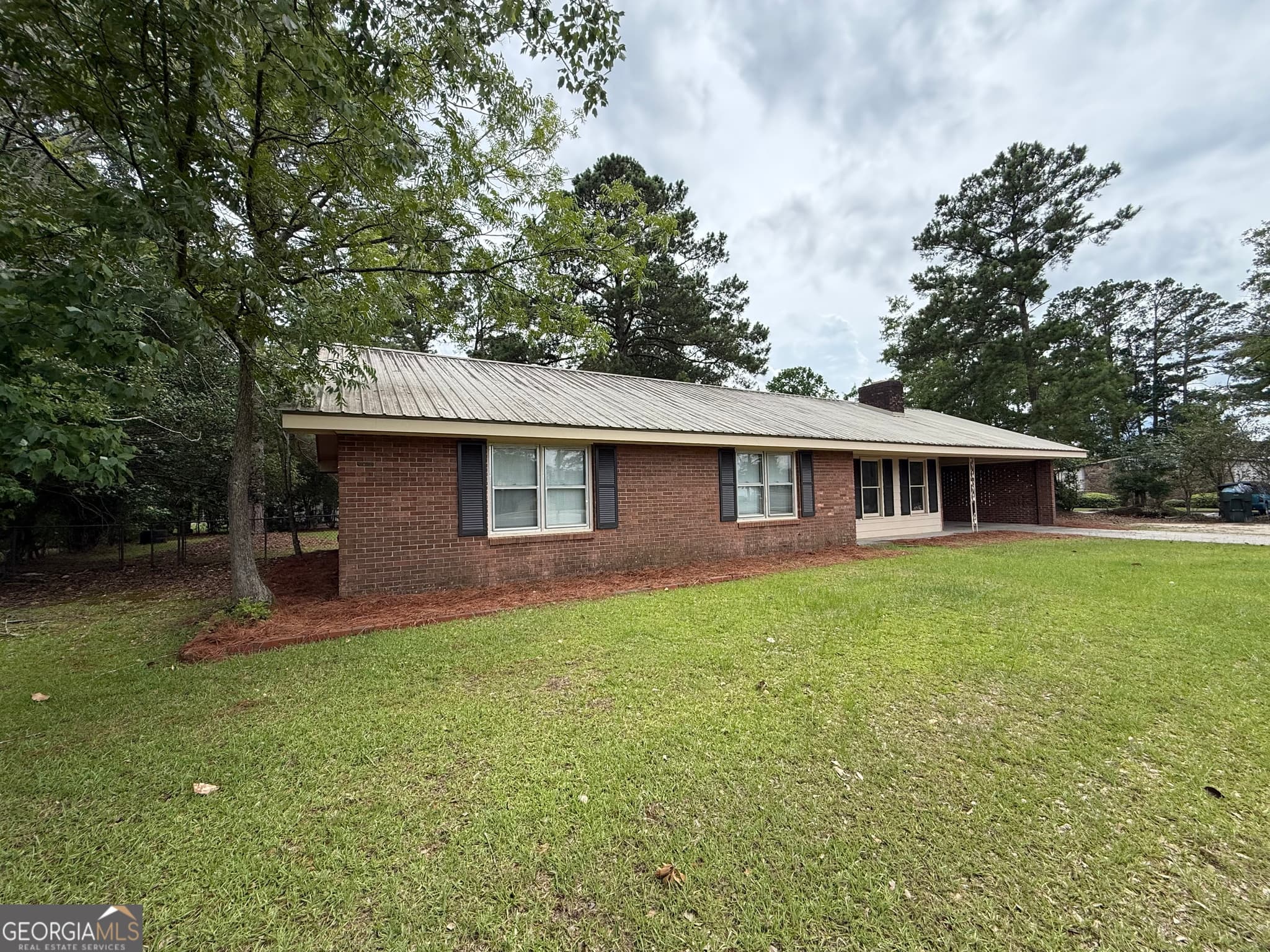 3 bedroom, 2 bathroom, 1,734 sq ft single family residence for rent at 602 Hillcrest Parkway, Dublin, GA 31021 for $1,800 a month — photo 9