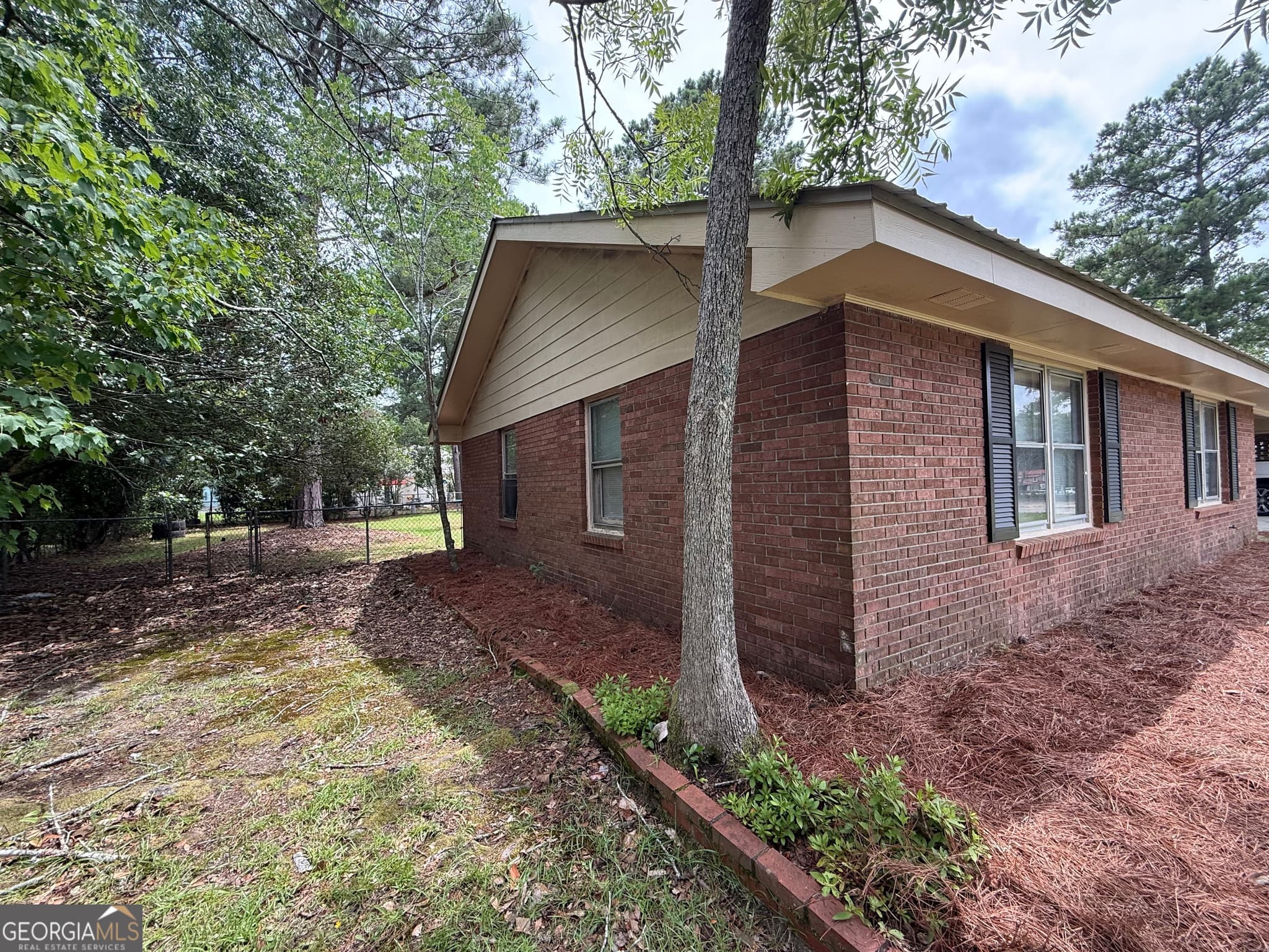 3 bedroom, 2 bathroom, 1,734 sq ft single family residence for rent at 602 Hillcrest Parkway, Dublin, GA 31021 for $1,800 a month — photo 8