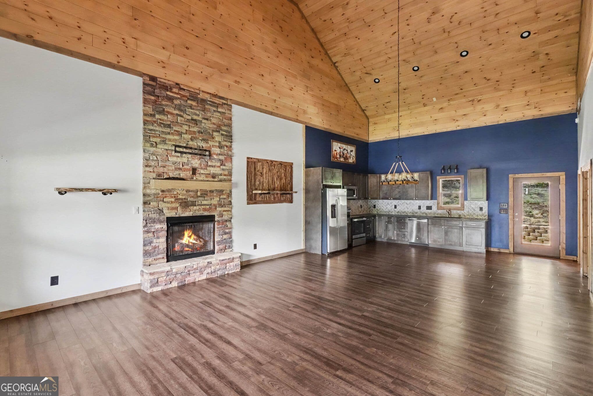 2 bedroom, 2 bathroom, 1,204 sq ft single family residence for sale at 78 Lake Top Lane, Ellijay, GA 30540 — photo 8