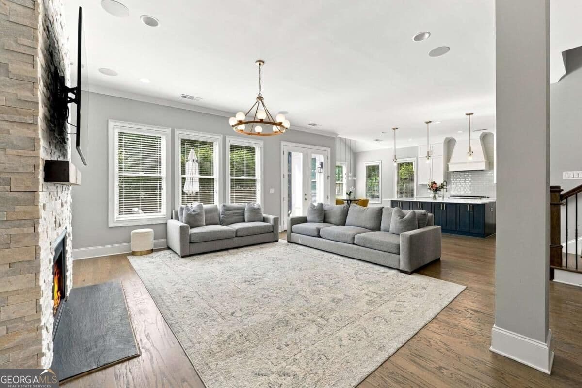 4 bedroom, 4.5 bathroom single family residence for rent at 1941 Bunyan Lane, Dunwoody, GA 30338 for $6,500 a month — photo 10