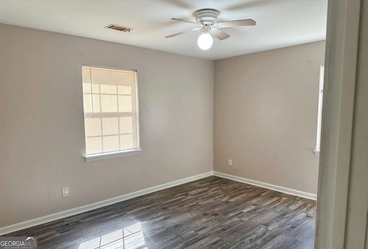 multi family,duplex for sale at 4550 Candlestick Lane, Oakwood, GA 30566 — photo 5