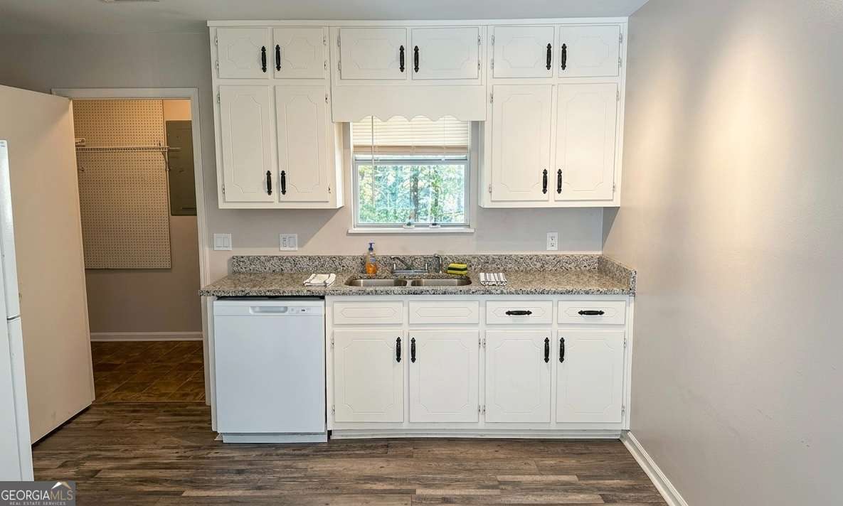 multi family,duplex for sale at 4550 Candlestick Lane, Oakwood, GA 30566 — photo 4
