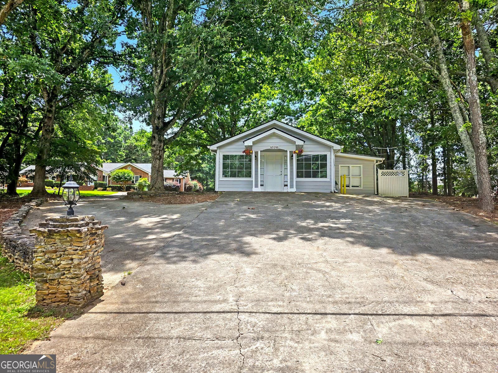 3 bedroom, 2 bathroom single family residence for sale at 6339B Gaines Ferry Road, Flowery Branch, GA 30542 — photo 1 of 34