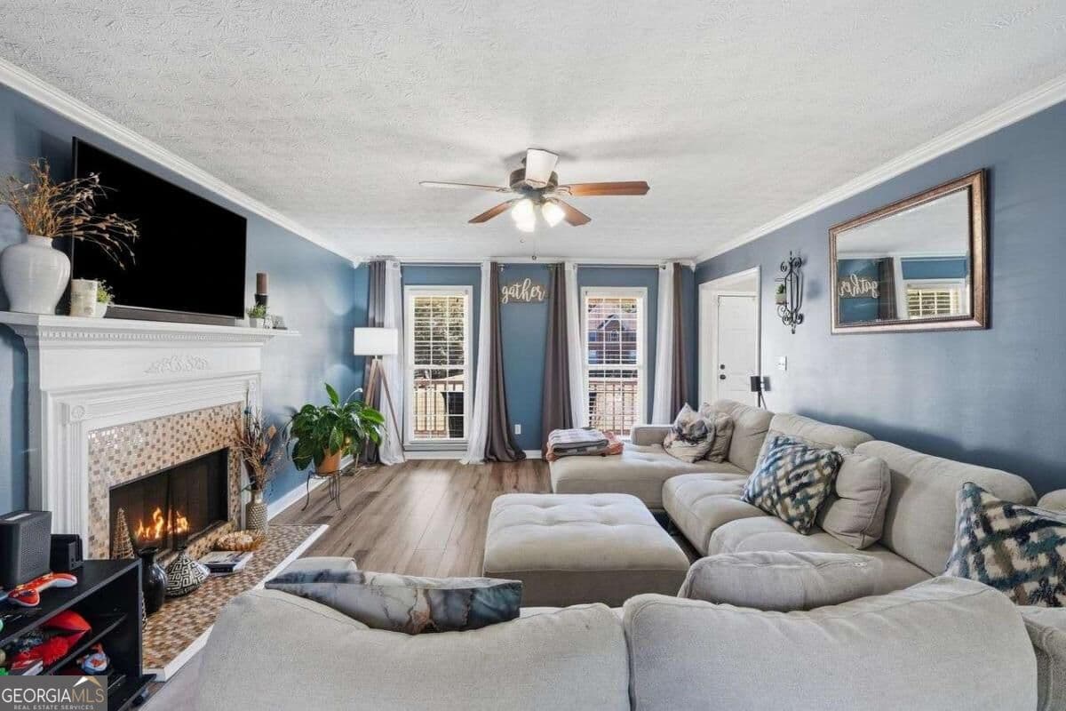5 bedroom, 2.5 bathroom, 2,276 sq ft single family residence for sale at 640 N Oakland Circle, Mcdonough, GA 30253 — photo 10