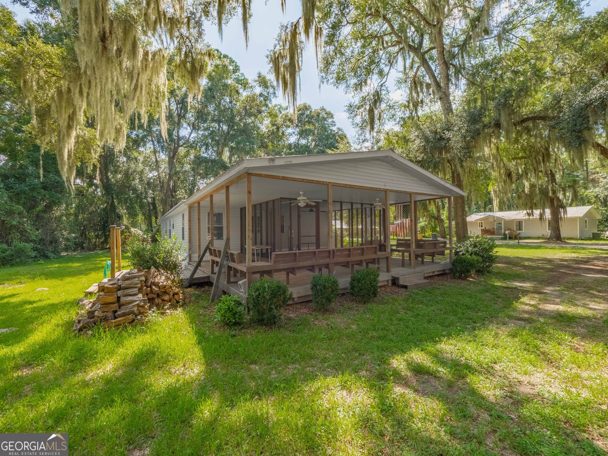 4 bedroom, 2 bathroom, 1,568 sq ft manufactured home,single family residence for sale at 1042 Live Oak Lane, Townsend, GA 31331 — photo 3