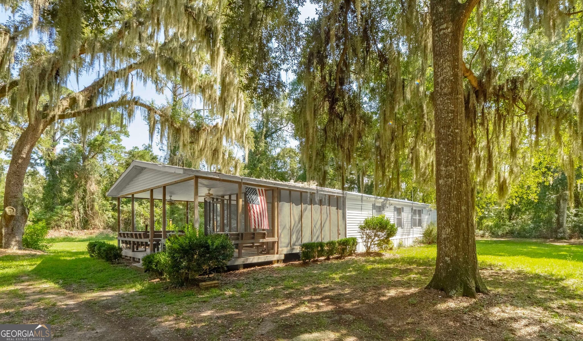 4 bedroom, 2 bathroom, 1,568 sq ft manufactured home,single family residence for sale at 1042 Live Oak Lane, Townsend, GA 31331